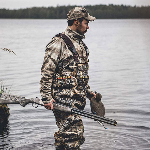 Chest Waders with Boots Hanger for Men, Camo Waterproof Fishing Bootfoot  Waders, Neoprene Chest Waders for Hunting with Removable Shell Holder Belt.